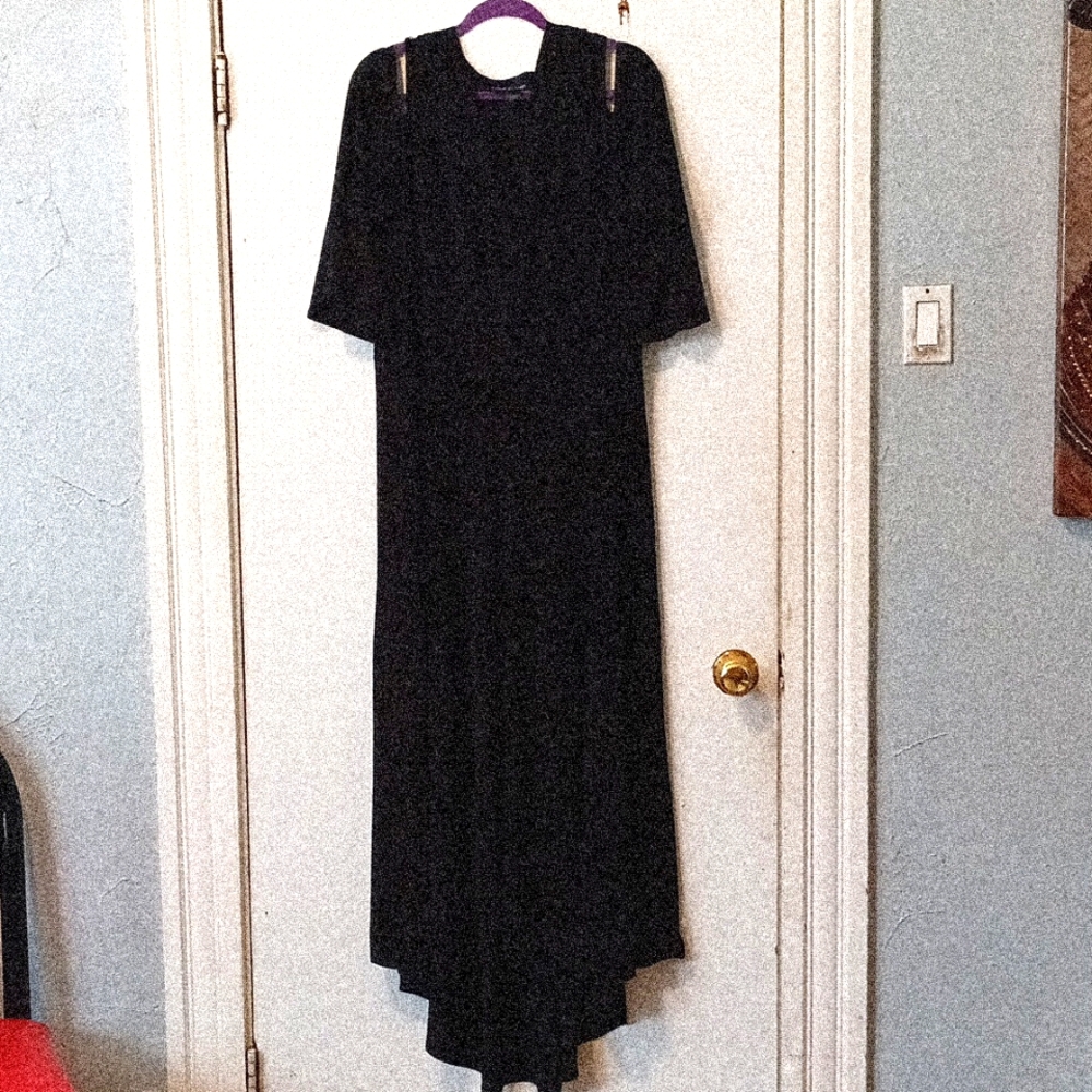 Ashley Stewart black 3/4 sleeved dress. Size (18/20).
